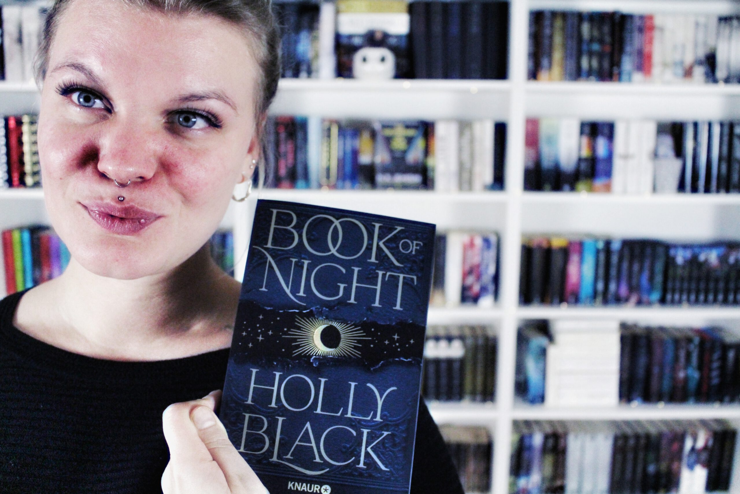 Rezension | Book of Night von Holly Black