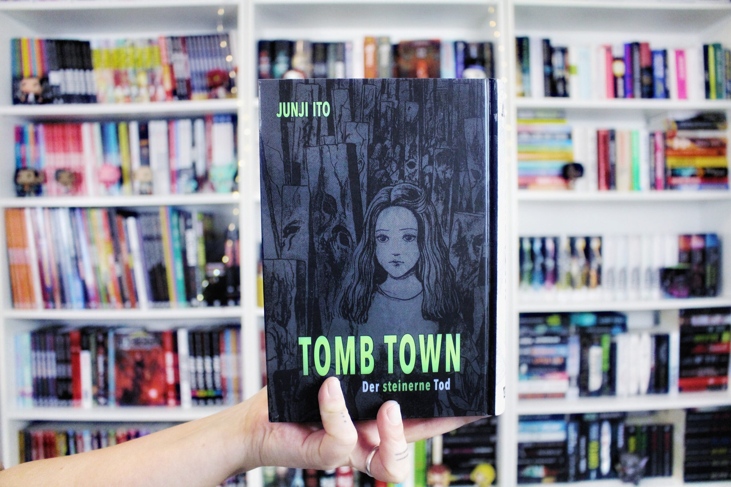 Rezension | Tomb Town Deluxe von Junji Ito